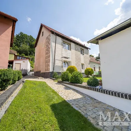 Spoli Чески-Крумлов